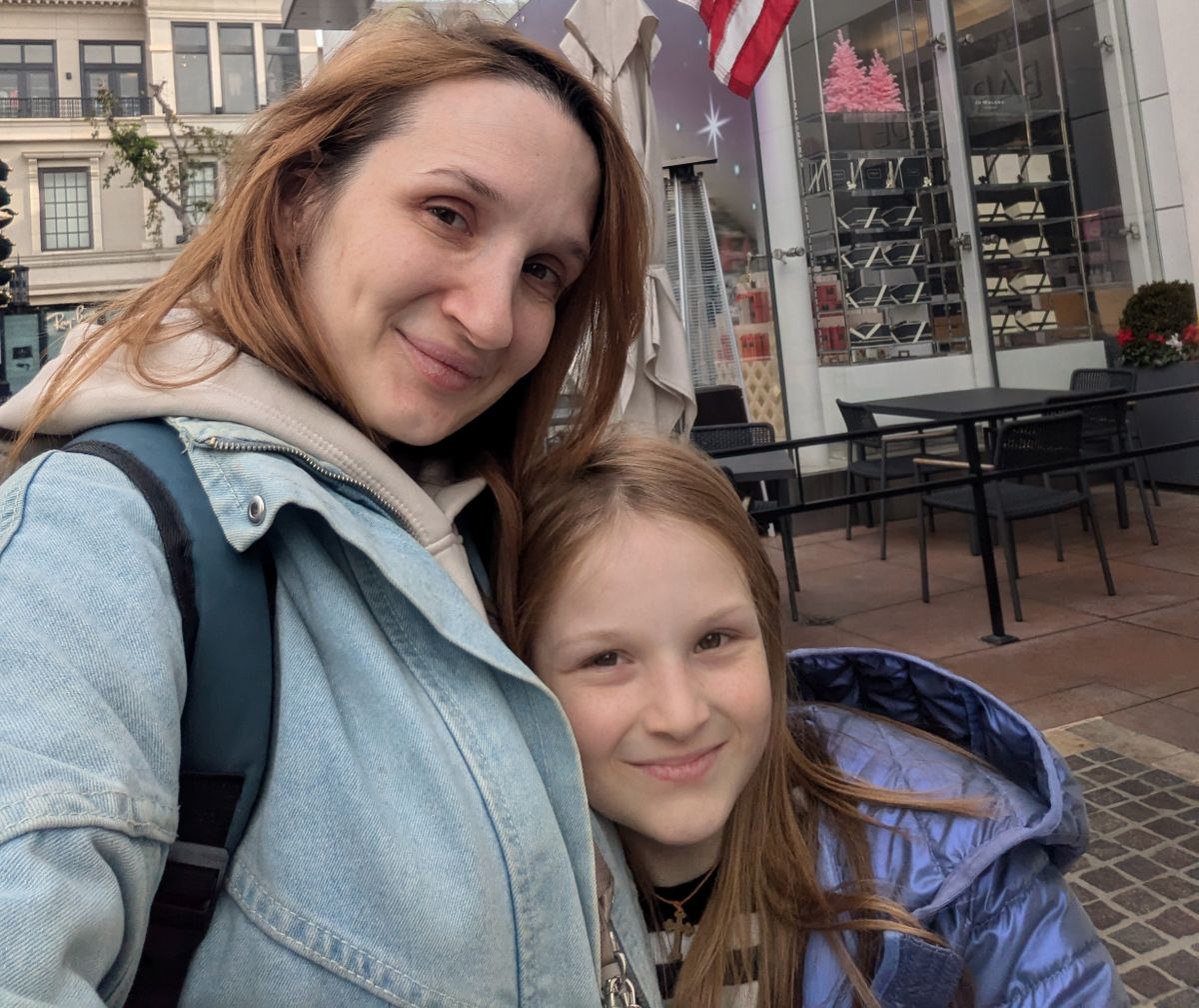 Personal Digest: Parents ditch green-card fights to free detained kids