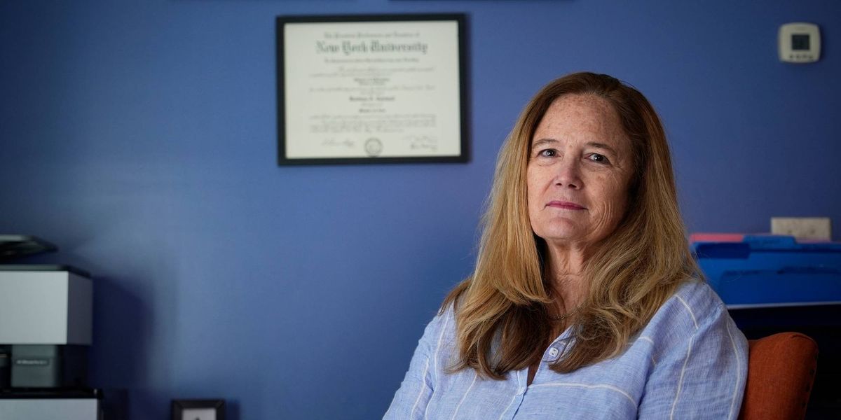 Personal Digest: Student-loan defaults top 4.2M as markets rally