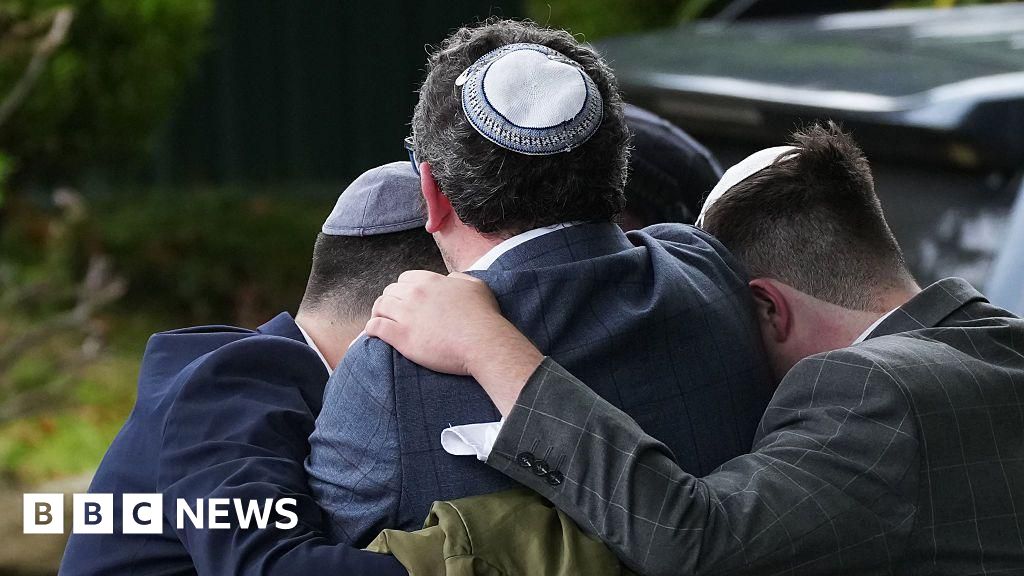 Personal Digest: Antisemitism surges 136% globally — alarm