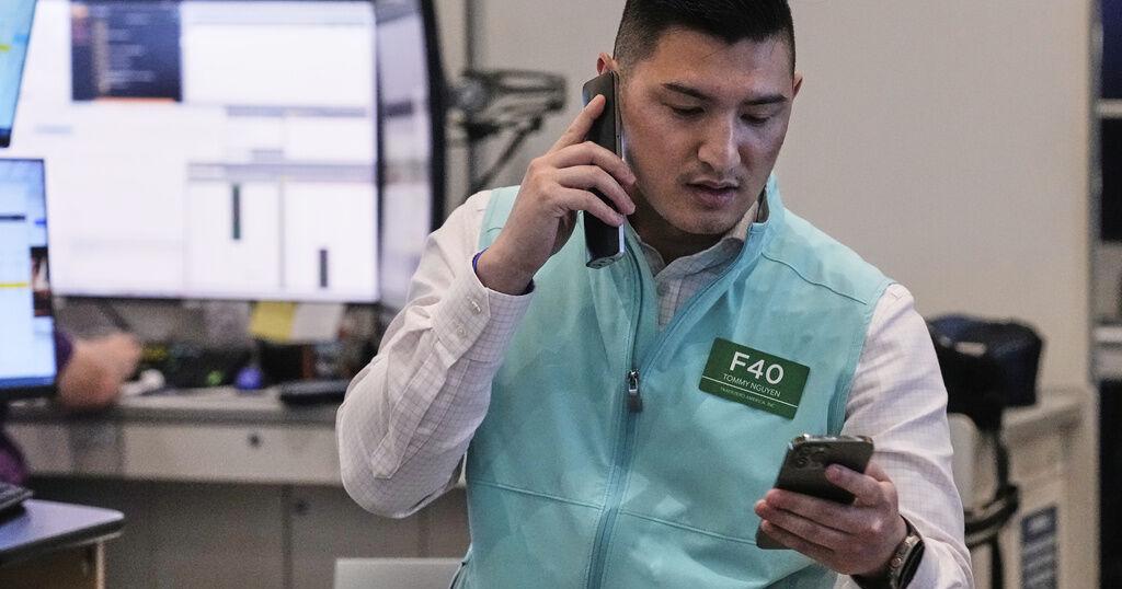 Personal Digest: Oil jumps as Strait of Hormuz stokes market fear