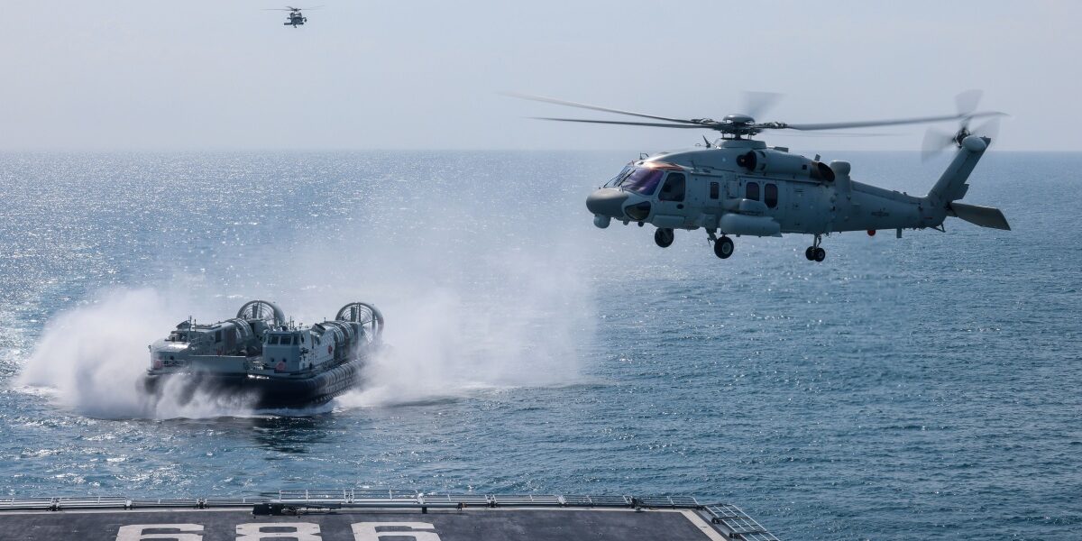 Personal Digest: Navy seeks $650M boost for small-boat fleet