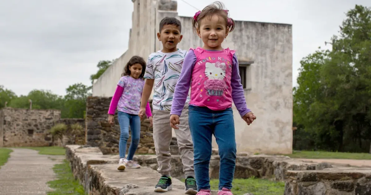 Personal Digest: 120,000+ approved refugees left in limbo