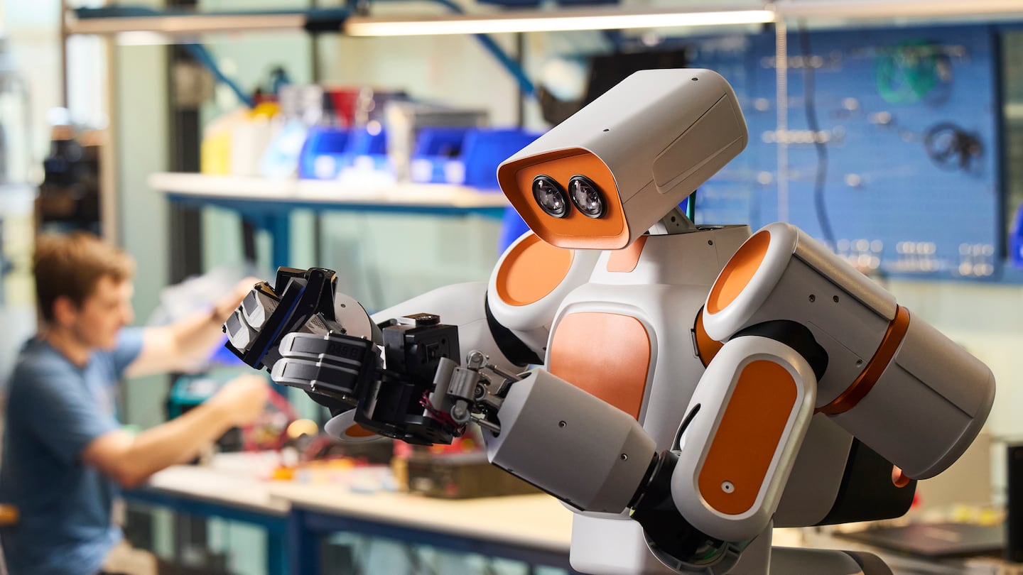 Personal Digest: Toyota pours $300M into humanoid-robot push