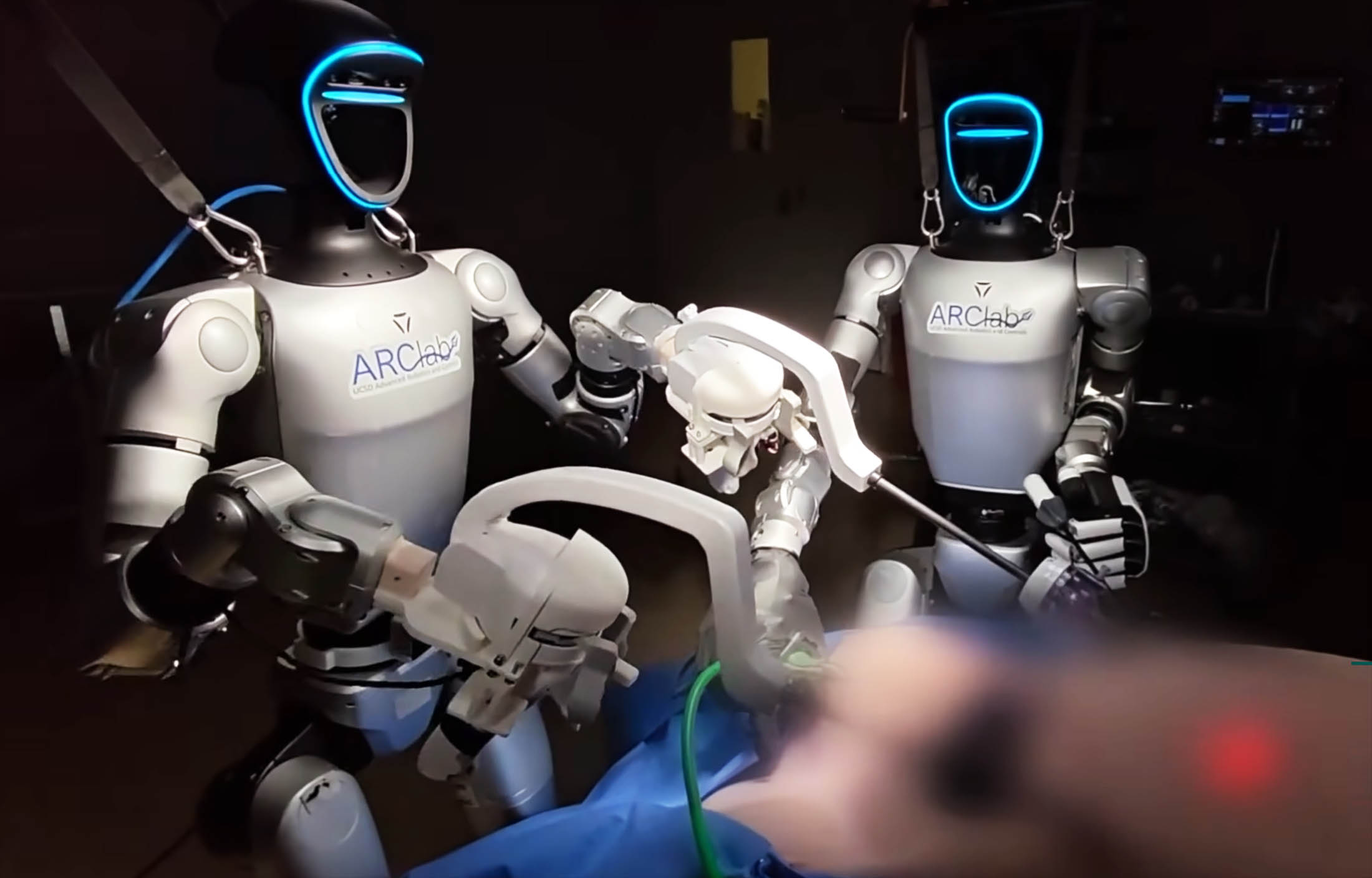 Personal Digest: AI's fast advance — and humanoid robots in ORs